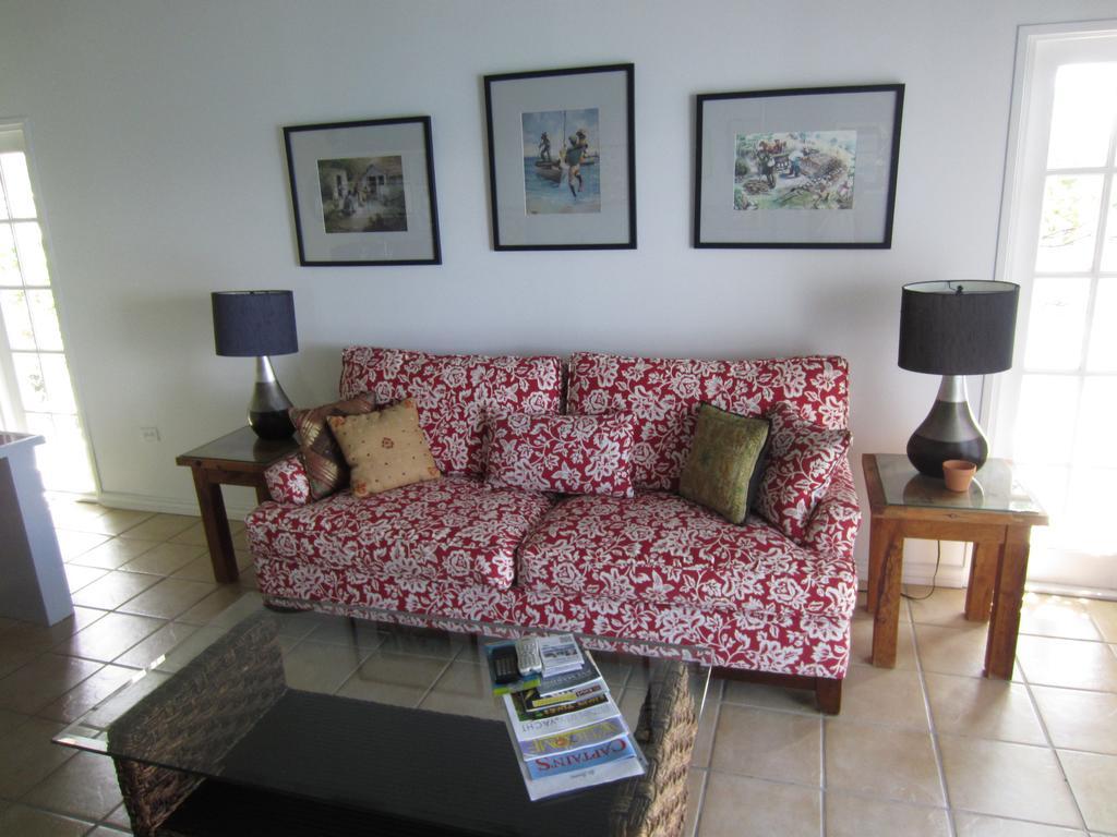 Fort Recovery Villa Suites Hotel Freshwater Pond Pokoj fotografie